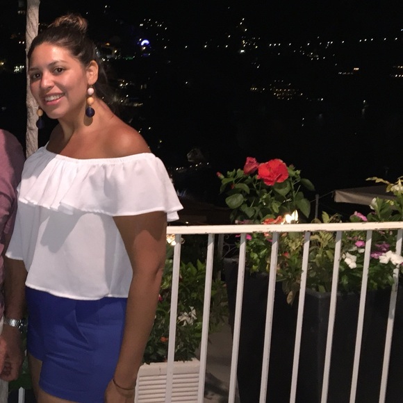 Ruffle off shoulder crop top - Picture 4 of 5